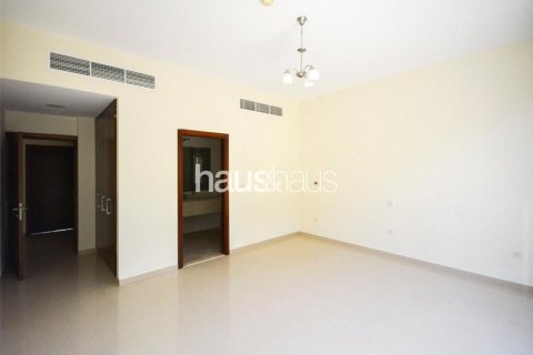 Townhouse in Jumeirah Islands, Dubai 4 bedrooms, 312 sq.m. № 44296 - photo 13
