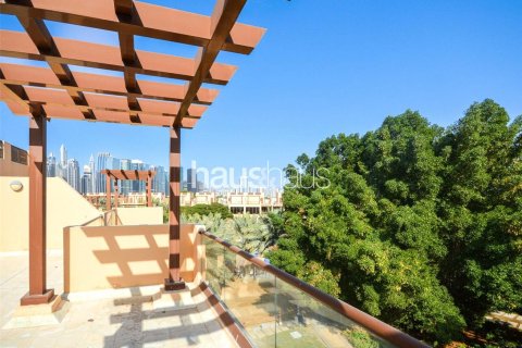 Townhouse in Jumeirah Islands, Dubai 4 bedrooms, 312 sq.m. № 44296 - photo 15