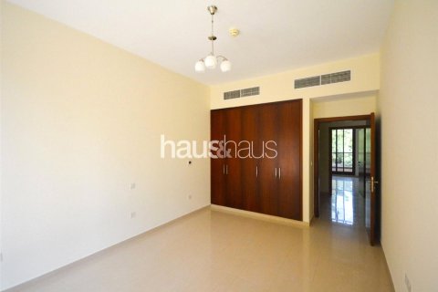 Townhouse in Jumeirah Islands, Dubai 4 bedrooms, 312 sq.m. № 44296 - photo 5