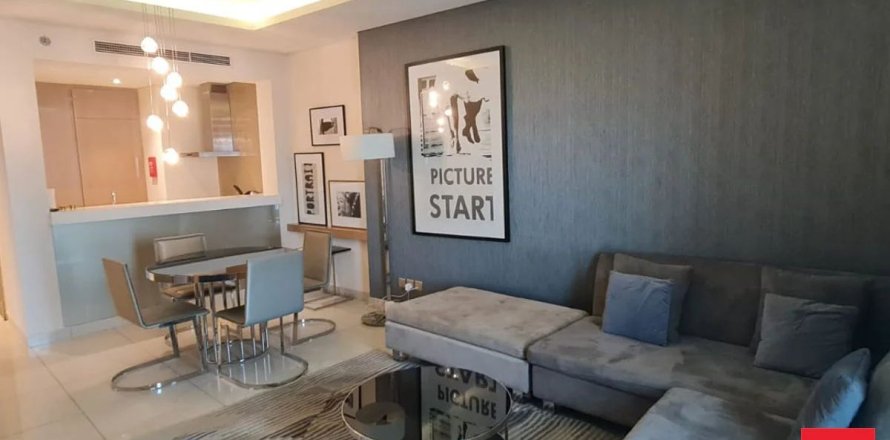 Квартира в Бизнес-Бэе, Дубай, 1 спальня, 87.2м², № 11809
