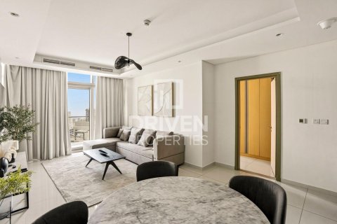 Apartment in Paramount Tower Hotel & Residences, Business Bay, Dubai 2 bedrooms, 104.14 sq.m. № 137235 - photo 23