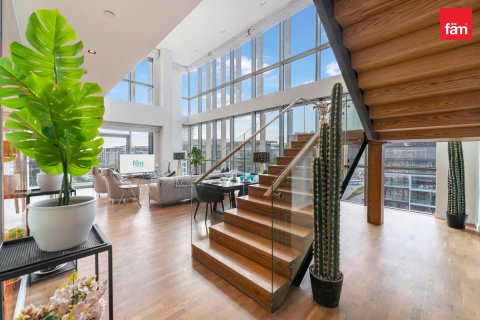 Dúplex en Al Wasl, Dubai, 4 dormitorios, 324.8 m², № 10189 - foto 1