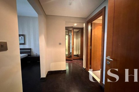 Apartment in Marina Residences, Palm Jumeirah, Dubai 2 bedrooms, 161 sq.m. № 39685 - photo 7