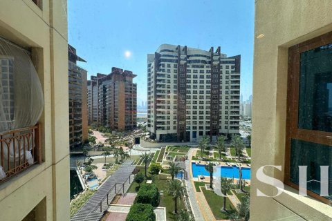 Apartment in Marina Residences, Palm Jumeirah, Dubai 2 bedrooms, 161 sq.m. № 39685 - photo 10