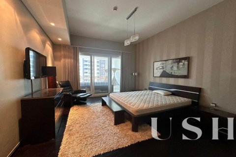Apartment in Marina Residences, Palm Jumeirah, Dubai 2 bedrooms, 161 sq.m. № 39685 - photo 4