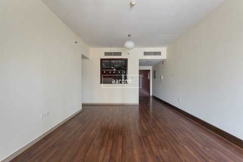 Купить квартиру в Джумейра Лейк Тауэрс, Дубай: 2 спальни, 123.3м², № 14157 - фото 2