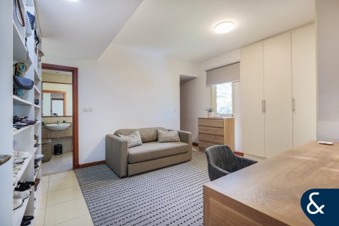 Villa in Arabian Ranches, Dubai 5 bedrooms, 937 sq.m. № 98681 - photo 21