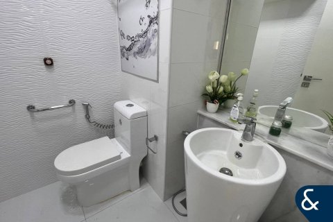 Apartment in Shams, Jumeirah Beach Residence, Dubai 2 bedrooms, 128 sq.m. № 98691 - photo 9