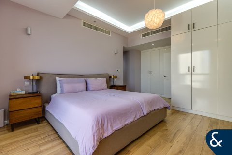 Apartment in Rimal, Jumeirah Beach Residence, Dubai 3 bedrooms, 176 sq.m. № 98690 - photo 23