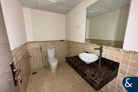 Купить квартиру в Джумейра Бич Резиденс, Дубай: 4 спальни, 265м², № 98697 - фото 13