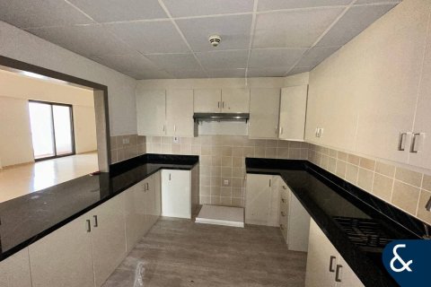 Купить квартиру в Джумейра Бич Резиденс, Дубай: 4 спальни, 265м², № 98697 - фото 10