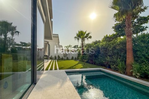 Villa in Harmony, Tilal Al Ghaf, Dubai 5 bedrooms, 558 sq.m. № 43683 - photo 1