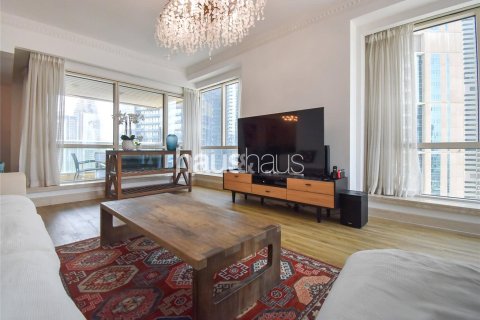 Купить квартиру в Emaar 6 Towers, Дубай Марина, Дубай: 3 спальни, 218м², № 43695 - фото 15