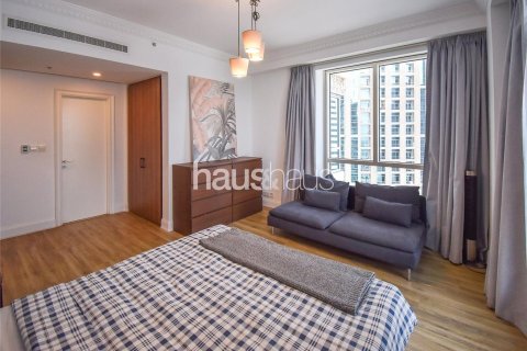 Купить квартиру в Emaar 6 Towers, Дубай Марина, Дубай: 3 спальни, 218м², № 43695 - фото 10