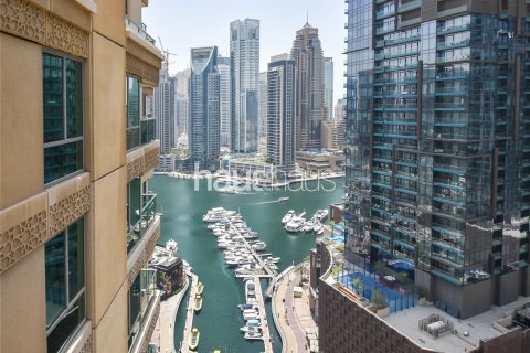 Купить квартиру в Emaar 6 Towers, Дубай Марина, Дубай: 3 спальни, 218м², № 43695 - фото 4