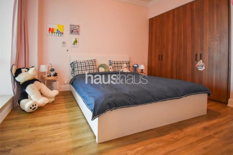 Купить квартиру в Emaar 6 Towers, Дубай Марина, Дубай: 3 спальни, 218м², № 43695 - фото 14