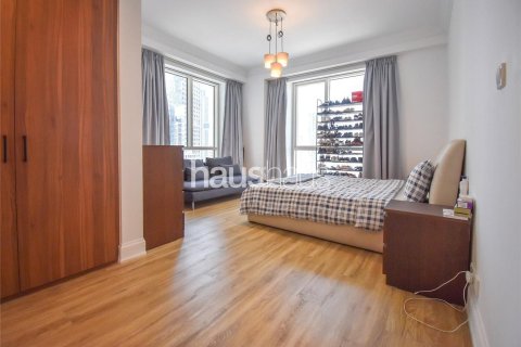 Купить квартиру в Emaar 6 Towers, Дубай Марина, Дубай: 3 спальни, 218м², № 43695 - фото 6
