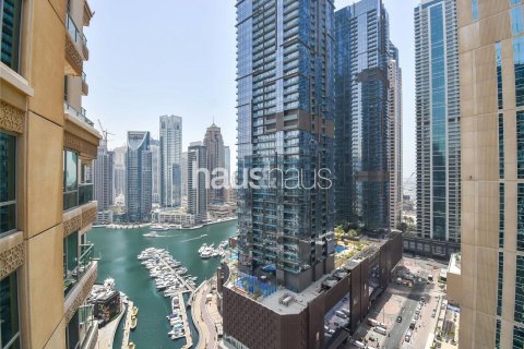 Купить квартиру в Emaar 6 Towers, Дубай Марина, Дубай: 3 спальни, 218м², № 43695 - фото 16