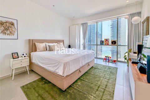 Apartment in Jumeirah Beach Residence, Dubai 3 bedrooms, 203 sq.m. № 43692 - photo 8