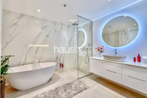 Apartment in Jumeirah Beach Residence, Dubai 3 bedrooms, 203 sq.m. № 43692 - photo 15