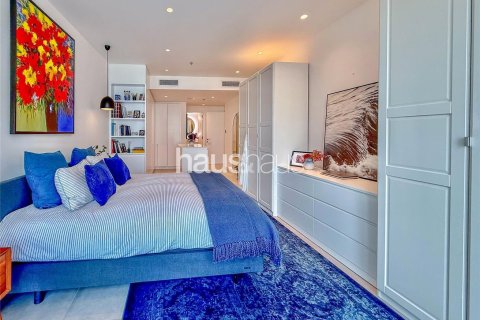 Apartment in Jumeirah Beach Residence, Dubai 3 bedrooms, 203 sq.m. № 43692 - photo 14
