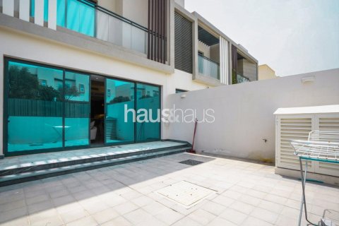Adosado en Al Furjan, Dubai, 3 dormitorios, 294 m², № 43693 - foto 6