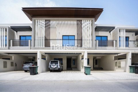 Adosado en Al Furjan, Dubai, 3 dormitorios, 294 m², № 43693 - foto 2