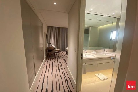 Apartment in Downtown Dubai (Downtown Burj Dubai), Dubai 2 bedrooms, 129 sq.m. № 94976 - photo 11