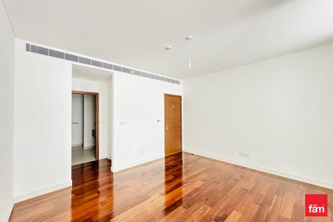 Apartment in Al Wasl, Dubai 1 bedroom, 118.9 sq.m. № 55182 - photo 5