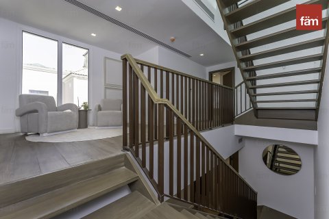 Townhouse in Dubai 5 bedrooms, 608 sq.m. № 55174 - photo 8