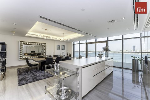 Penthouse in Palm Jumeirah, Dubai 4 bedrooms, 471.2 sq.m. № 55185 - photo 7