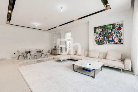 Villa en Dubai Hills Estate, Dubai, 4 dormitorios, 701 m², № 57756 - foto 11