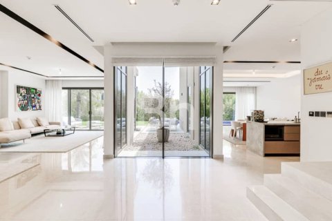 Villa en Dubai Hills Estate, Dubai, 4 dormitorios, 701 m², № 57756 - foto 9