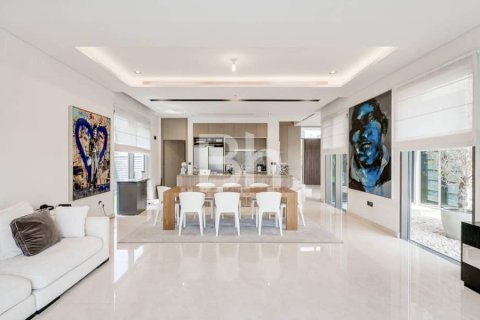 Villa en Dubai Hills Estate, Dubai, 4 dormitorios, 701 m², № 57756 - foto 4