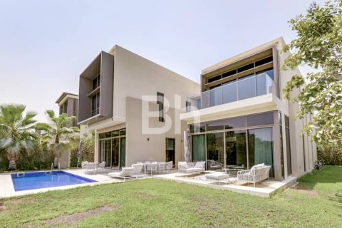 Villa en Dubai Hills Estate, Dubai, 4 dormitorios, 701 m², № 57756 - foto 1
