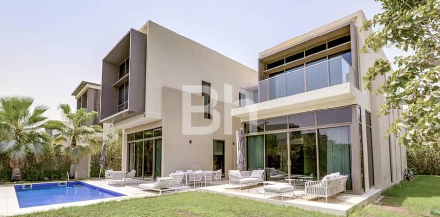 Villa en Dubai Hills Estate, Dubai, 4 dormitorios, 701 m², № 57756