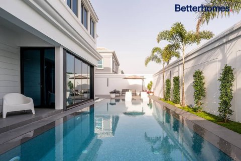 Villa in Falcon City of Wonders, Dubai 5 bedrooms, 823 sq.m. № 57757 - photo 19