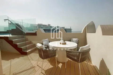Apartment in Palm Jumeirah, Dubai 4 bedrooms, 485 sq.m. № 38944 - photo 17