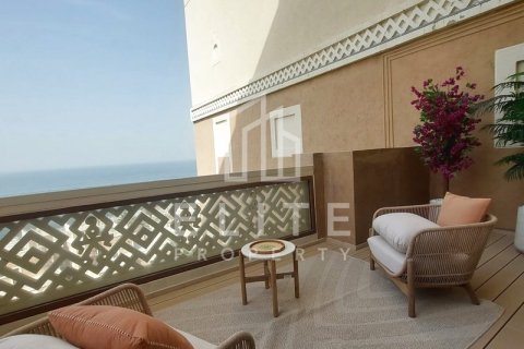 Apartment in Palm Jumeirah, Dubai 4 bedrooms, 485 sq.m. № 38944 - photo 16
