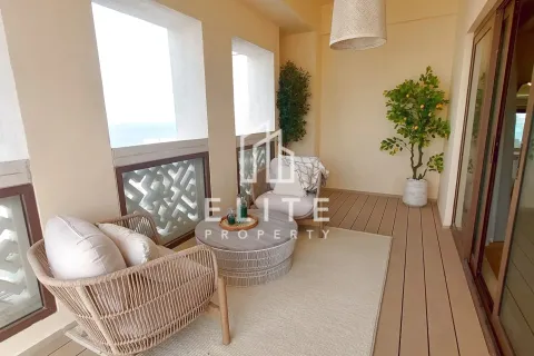 Apartment in Palm Jumeirah, Dubai 4 bedrooms, 485 sq.m. № 38944 - photo 18