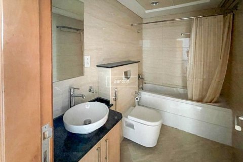 Apartment in Dubai Marina, Dubai 2 bedrooms, 116.6 sq.m. № 18407 - photo 6