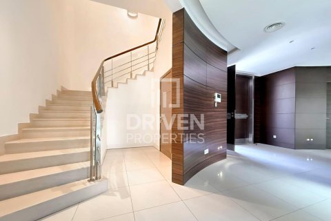 Villa in Signature Villas, Palm Jumeirah, Dubai 6 bedrooms, 1245.37 sq.m. № 128851 - photo 19