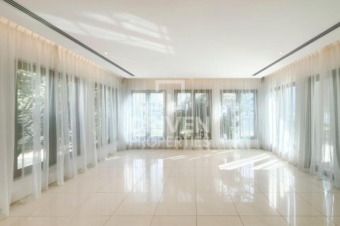 Villa in Signature Villas, Palm Jumeirah, Dubai 6 bedrooms, 1245.37 sq.m. № 128851 - photo 7