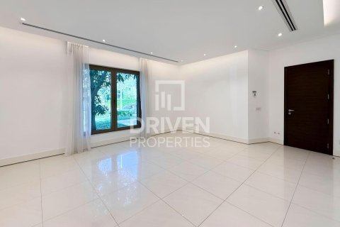 Villa in Signature Villas, Palm Jumeirah, Dubai 6 bedrooms, 1245.37 sq.m. № 128851 - photo 5