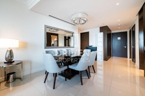Apartment in The Address Residence Fountain Views, Downtown Dubai (Downtown Burj Dubai), Dubai 3 bedrooms, 205.87 sq.m. № 128864 - photo 17