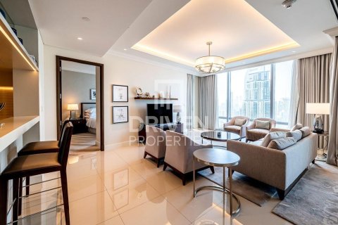 Apartment in The Address Residence Fountain Views, Downtown Dubai (Downtown Burj Dubai), Dubai 3 bedrooms, 205.87 sq.m. № 128864 - photo 4