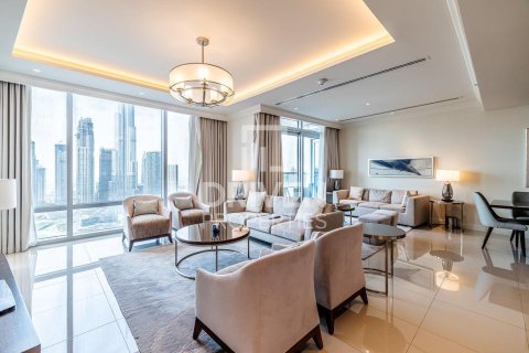 Apartment in The Address Residence Fountain Views, Downtown Dubai (Downtown Burj Dubai), Dubai 3 bedrooms, 205.87 sq.m. № 128864 - photo 6