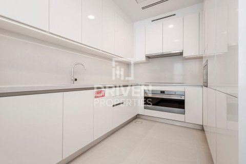 Apartment in Al Wasl, Dubai 2 bedrooms, 150.97 sq.m. № 137151 - photo 21