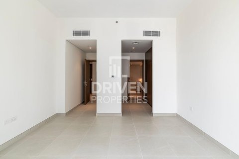 Apartment in Al Wasl, Dubai 2 bedrooms, 150.97 sq.m. № 137151 - photo 11
