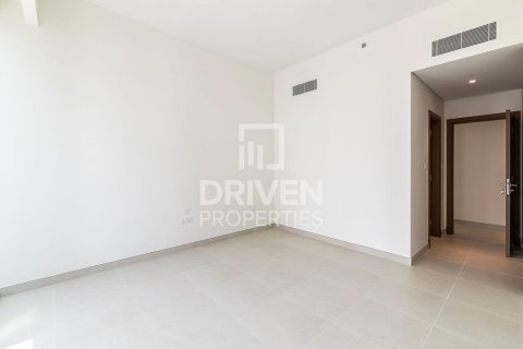Apartment in Al Wasl, Dubai 2 bedrooms, 150.97 sq.m. № 137151 - photo 15